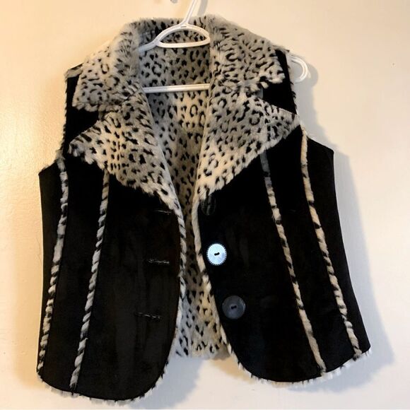 Princess Cruises Faux Fur Vest Reversible Extra Soft Sz Small NWOT Gorgeous - Picture 3 of 5